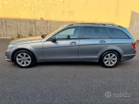 Usata Mercedes C180 120 CV (88 kW) 2013 Grigio Station wagon