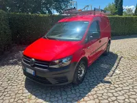Usata VW Caddy S 122 CV (89 kW) 2016 Rosso Monovolume