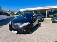 Usata Lancia Ypsilon 69 CV (50 kW) 2013 Viola Utilitaria