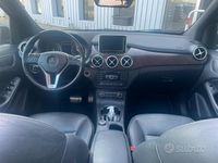 Usata Mercedes B220 Premium 177 CV (130 kW) 2014 Grigio Monovolume
