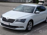 Usata Skoda Superb Executive 120 CV (88 kW) 2016 Bianco Berlina