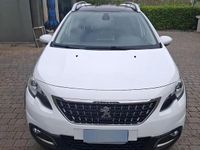 Usata Peugeot 2008 120 CV (88 kW) 2016 Bianco SUV