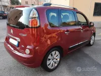 Usata Citroën C3 Picasso Exclusive 92 CV (67 kW) 2012 Rosso Monovolume