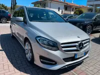 Usata Mercedes B180 109 CV (80 kW) 2017 Iridium Utilitaria