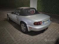 Usata Mazda MX5 116 CV (85 kW) 1991 Argento Cabrio