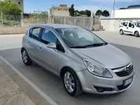 Usata Opel Corsa Cosmo 90 CV (66 kW) 2007 Grigio Utilitaria