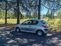 Usata Peugeot 206 60 CV (44 kW) 2000 Grigio Utilitaria