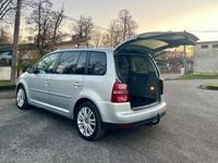 Usata VW Touran Highline 170 CV (125 kW) 2011 Argento Monovolume