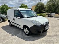 Usata Opel Combo 95 CV (69 kW) 2016 Bianco Furgone