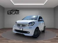 Usata Smart ForTwo Cabrio Brabus 89 CV (65 kW) 2017 Bianco Cabrio