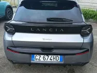 Usata Lancia Ypsilon 101 CV (74 kW) 2025 Grigio Utilitaria