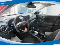 Usata Hyundai Kona Style 120 CV (88 kW) 2018 Bordeaux metallizzato SUV