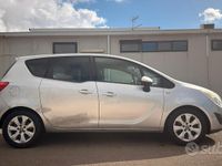 Usata Opel Meriva Cosmo 120 CV (88 kW) 2013 Grigio Monovolume