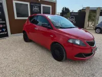 Usata Lancia Ypsilon Silver 69 CV (50 kW) 2022 Rosso Utilitaria