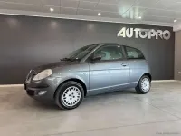 Usata Lancia Ypsilon 69 CV (50 kW) 2006 Grigio Utilitaria
