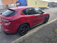 Usata Alfa Romeo Stelvio Super 209 CV (153 kW) 2017 SUV