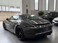 Usata Porsche 718 Cayman 400 CV (294 kW) 2021 Grigio Coupé