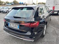 Usado Audi A4 Advanced Plus 136 CV (100 kW) 2023 Negro Familiar