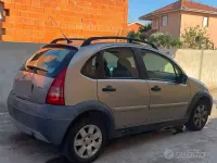 Usata Citroën C3 XTR 90 CV (66 kW) 2004 Marrone Berlina