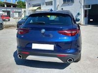 Usata Alfa Romeo Stelvio Business 190 CV (139 kW) 2019 Blu/azzurro SUV