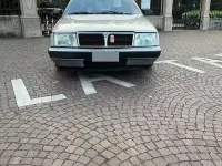 Käytetty Lancia Thema 120 HP (88 kW) 1987 Harmaa Sedan