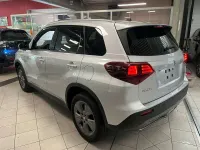 Usata Suzuki Vitara 110 CV (80 kW) 2025 Argento SUV