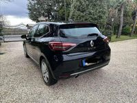 Usata Renault Clio V 101 CV (74 kW) 2020 Nero Berlina