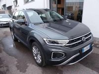Usata VW T-Roc Style 116 CV (85 kW) 2022 Indium grey SUV