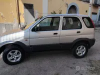 Usata Daihatsu Terios 86 CV (63 kW) 2002 Grigio SUV