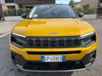 Usata Jeep Avenger EV 61 kW (84 CV) 2023 Oro SUV
