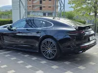 Usata Porsche Panamera 441 CV (324 kW) 2018 Nero Berlina
