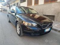 Usata Volvo S40 108 CV (79 kW) 2005 Nero Berlina
