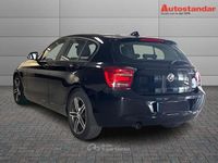 Usata BMW 118 Sport Line 143 CV (105 kW) 2012 Nero Utilitaria