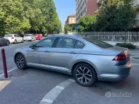 Usata VW Passat Executive 150 CV (110 kW) 2018 Grigio Berlina
