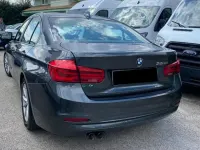 Usata BMW 320 Advantage 190 CV (139 kW) 2018 Grigio scuro metallizzato Berlina