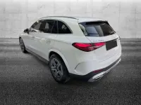 Usata Mercedes GLC300 AMG Line Premium 269 CV (197 kW) 2024 Bianco pastello SUV