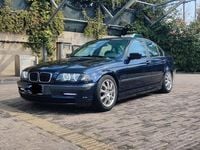 Usata BMW 318 118 CV (86 kW) 1999 Blu Berlina