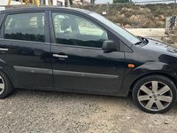 Usata Ford Fiesta 49 CV (36 kW) 2006 Nero Utilitaria