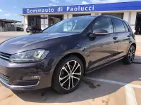 Usata VW Golf VII Highline 110 CV (80 kW) 2015 Berlina
