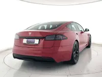 Usata Tesla Model S Performance 356 kW (485 CV) 2023 Rosso perlato Utilitaria