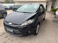 Usata Ford Fiesta Titanium 70 CV (51 kW) 2010 Nero Utilitaria