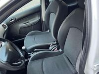 Usata Peugeot 206 60 CV (44 kW) 2012 Bianco Berlina
