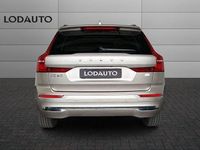 Usata Volvo XC60 Plus 349 CV (256 kW) 2023 Oro SUV