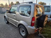 Usata Suzuki Jimny 65 CV (47 kW) 2004 Beige SUV