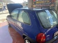 Usado Opel Corsa 54 HP (39 kW) 1999 Azul Sedan
