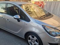 Usata Opel Meriva Cosmo 95 CV (69 kW) 2016 Grigio Monovolume