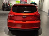 Usata EVO Evo 3 83 kW (113 CV) 2023 Rosso pastello SUV