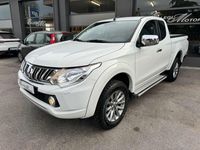 usata Mitsubishi L200 2.4 DI-D/154CV Club Cab Invite