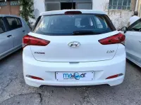 Usata Hyundai i20 GO! 75 CV (55 kW) 2016 Bianco Berlina