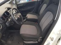 Usata Fiat Punto 77 CV (56 kW) 2018 Bianco Utilitaria